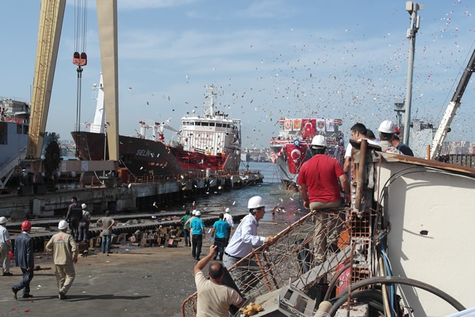 'IŞIN' adlı gemi törenle denize indirildi galerisi resim 30