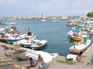 Akçakoca Balıkçı Barınağı, yat limanına dönüştürülecek