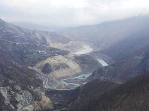 Topçam Baraj Gölü kuruma noktasına geldi