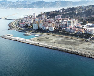 Rize’de sosyal alan için deniz dolduruluyor