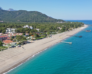 Kemer’e 4 adet Mavi Bayraklı halk plajı geliyor