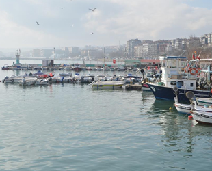 Balıkçılar, ‘kaykay’ sebebiyle denize açılamıyorlar