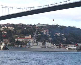 ABD savaş gemileri, peş peşe İstanbul Boğazı’ndan geçti