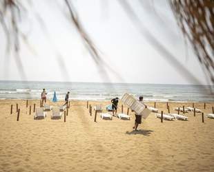 Mersin'de plajlar yaza hazırlanıyor