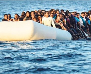 Tunus açıklarındaki göçmen teknesinde arıza: 17 ölü