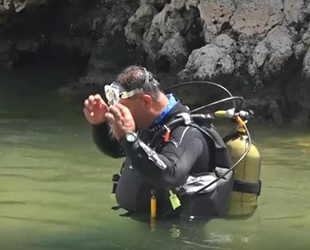 Van Gölü'nde su altı mağarası keşfedildi