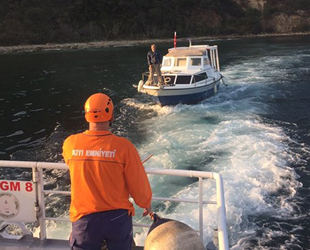 Sarıyer’de makine arızası yapan tekne, sürüklendi