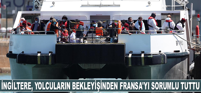 İngiltere, yolcuların Dover Limanı'ndaki bekleyişlerinden Fransa'yı sorumlu tuttu