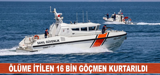 Yunanistan'ın ölüme terk ettiği 16 bin düzensiz göçmen kurtarıldı