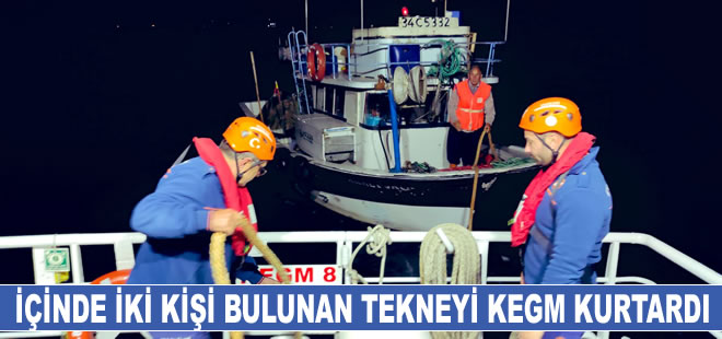 Riva açıklarında arızalanan tekne kurtarıldı