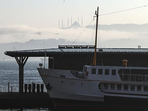 İstanbul'da deniz ulaşımına hava muhalefeti engeli