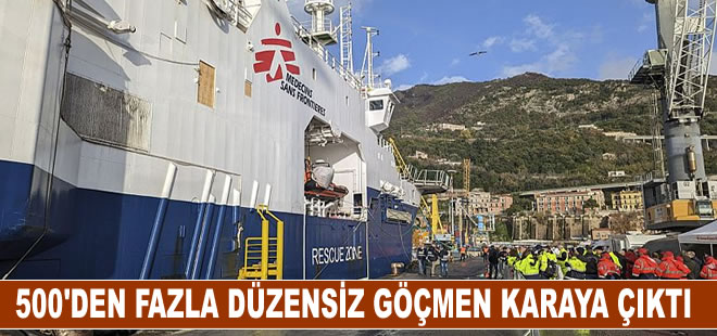 Akdeniz'de kurtarılan 500'den fazla düzensiz göçmen İtalya'da karaya çıktı