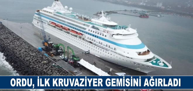 Ordu'ya gelen ilk kruvaziyer 'Astoria Grande' törenle karşılandı