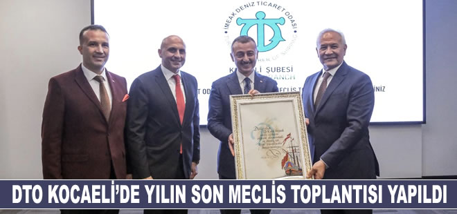 İMEAK DTO Kocaeli, yılın son meclisini Büyükakın’ın katılımıyla yaptı