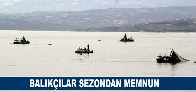 Sinop'ta balıkçılar sezondan memnun