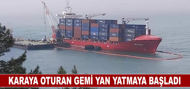 Kastamonu'da karaya oturan gemi yan yatmaya başladı