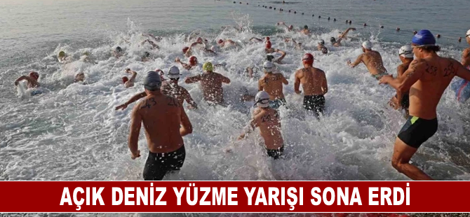 Antalya'daki Açık Deniz Yüzme Yarışı tamamlandı