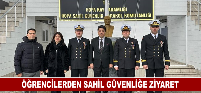 Öğrencilerden Sahil Güvenliğe ziyaret