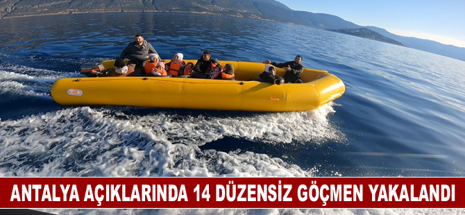 Antalya açıklarında 14 düzensiz göçmen yakalandı