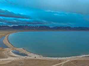 Dünyanın en yüksekteki tuzlu su gölünde iklim değişikliği inceleniyor