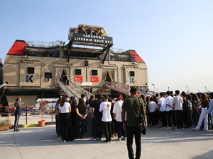 Karadeniz Holding'in İskenderun'daki gemisinde 523 öğrenci, eğitim hayatına başladı