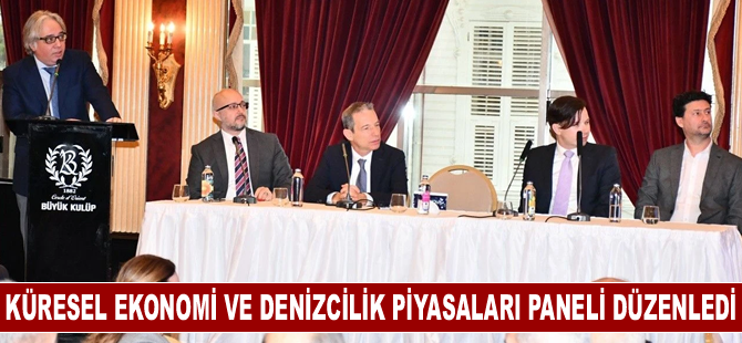 Küresel Ekonomi ve Denizcilik Piyasaları Paneli Düzenledi