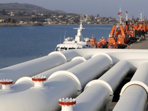 Türkiye, Akdeniz'de doğalgaz ticaret merkezi olma yolunda ilerliyor