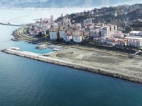 Rize’de sosyal alan için deniz dolduruluyor