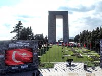 Çanakkale Deniz Zaferi 104. yılında törenlerle kutlanıyor