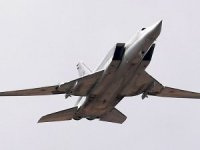 Rus Tu-22M3'ün Karadeniz üzerinde uçuşu görüntülendi