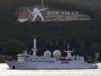 'Dupuy De Lome' isimli Fransız zırhlı istihbarat gemisi Çanakkale Boğazı'ndan geçti