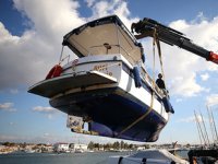 İzmir'deki depremin neden olduğu deniz altındaki enkaz da kaldırılıyor