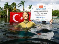 Serbest dalışçı Fatma Uruk, 3 günde 3 dünya rekoru kırdı