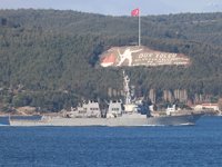 USS Donald Cook isimli ABD savaş gemisi, Çanakkale Boğazı'ndan geçti