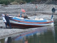 Liman çıkışı kumla doldu, balıkçılar mahsur kaldı