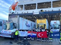 DFDS Akdeniz İş Birimi, depremzedelere 100 adet yaşam evi konteynerı gönderdi