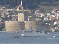 Rus mayın tarama gemisi, Çanakkale Boğazı'ndan geçti