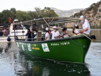 Kanal Temiz teknesi, Dalyan'da temizliğe başladı