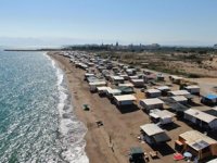 Antalya'da denize sıfır 'Çardak Beach' tatili ilgi görüyor