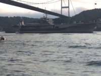 ABD savaş gemisi, İstanbul Boğazı’ndan geçti