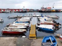 Marmara Denizi’nde balıkçılar, fırtına nedeniyle limana geri döndü