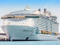 Symphony of the Seas gemisindeki 48 yolcuda Covid-19 tespit edildi