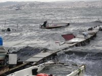 Kocaeli’de altı tekne battı!