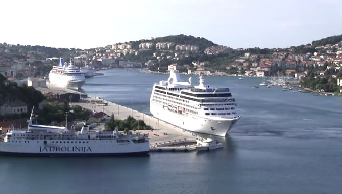 dubrovnik-port-cruise-guriz-port-global-2.jpg